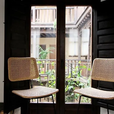 Апартаменти Patio De Angeles *