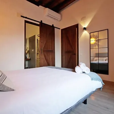 Patio De Angeles Толедо