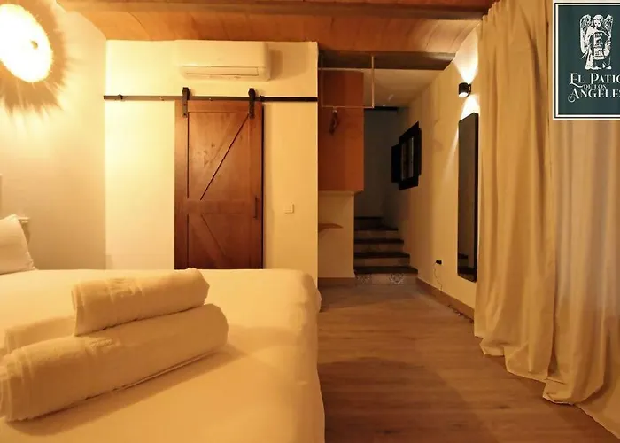 Patio De Angeles 托萊多