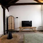 Patio De Angeles