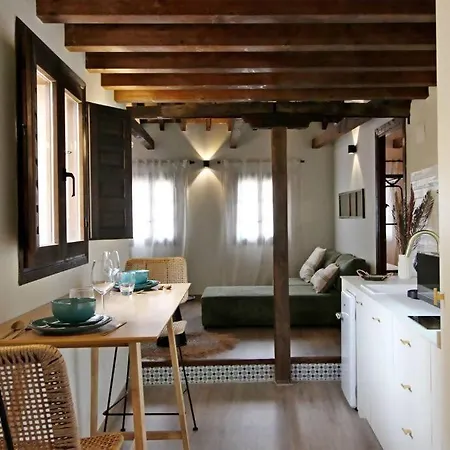 Patio De Angeles Toledo