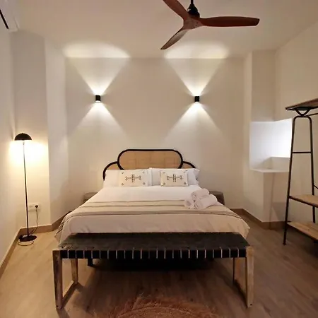 Patio De Angeles * טולדו