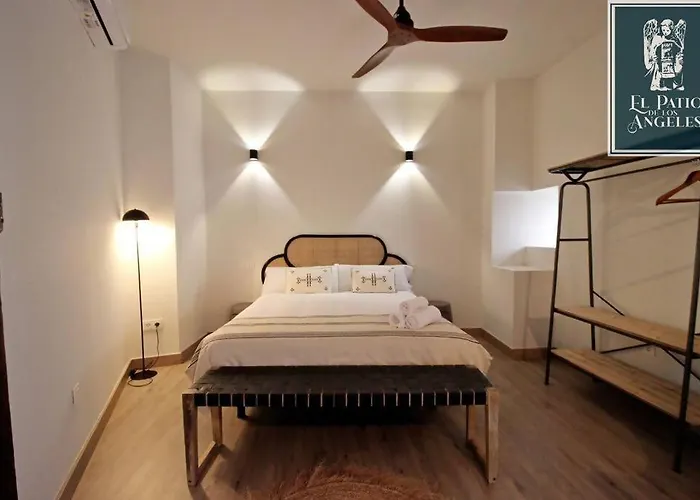 Patio De ángeles * Toledo